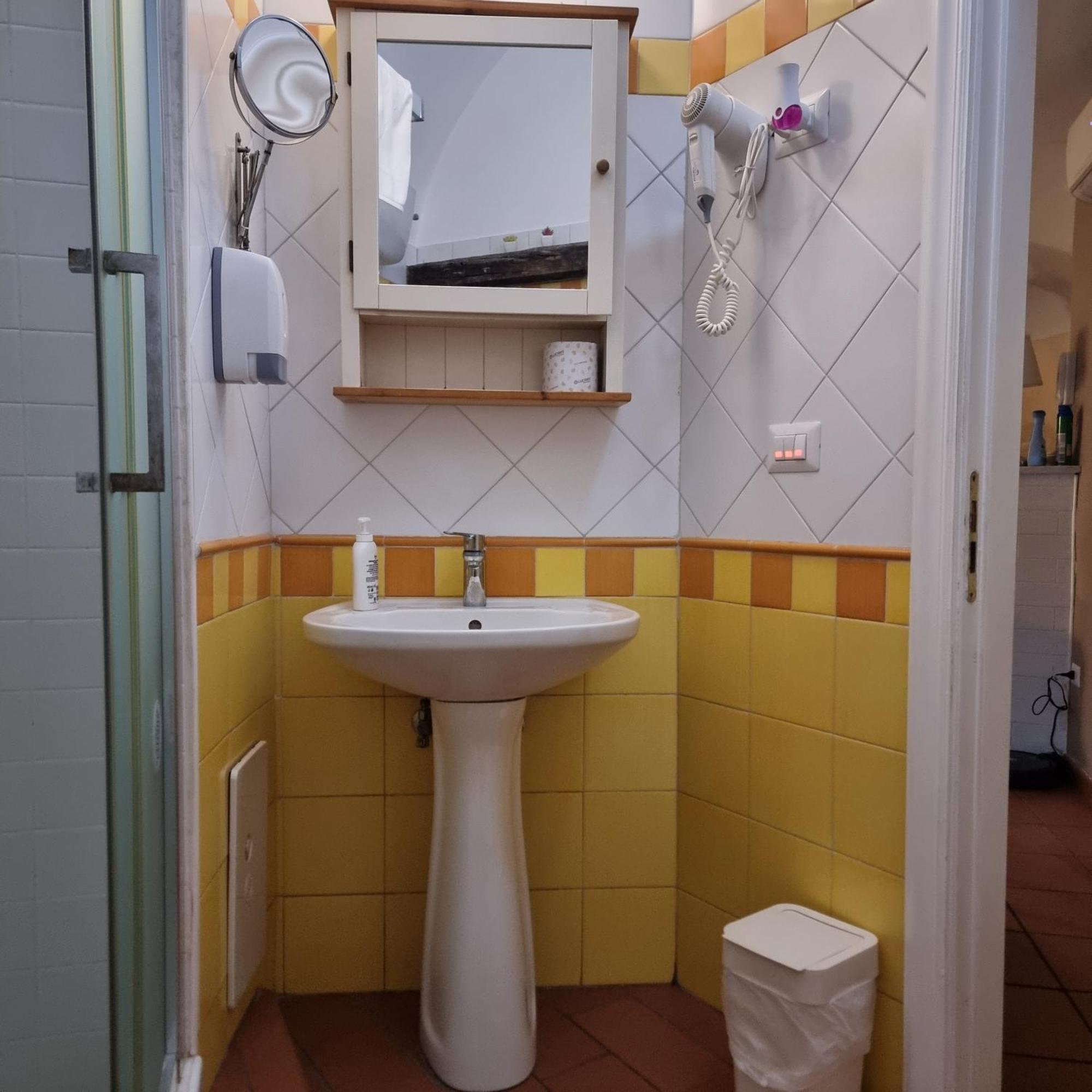 Bed Morelli 49 , Chiaia Naples Exterior photo