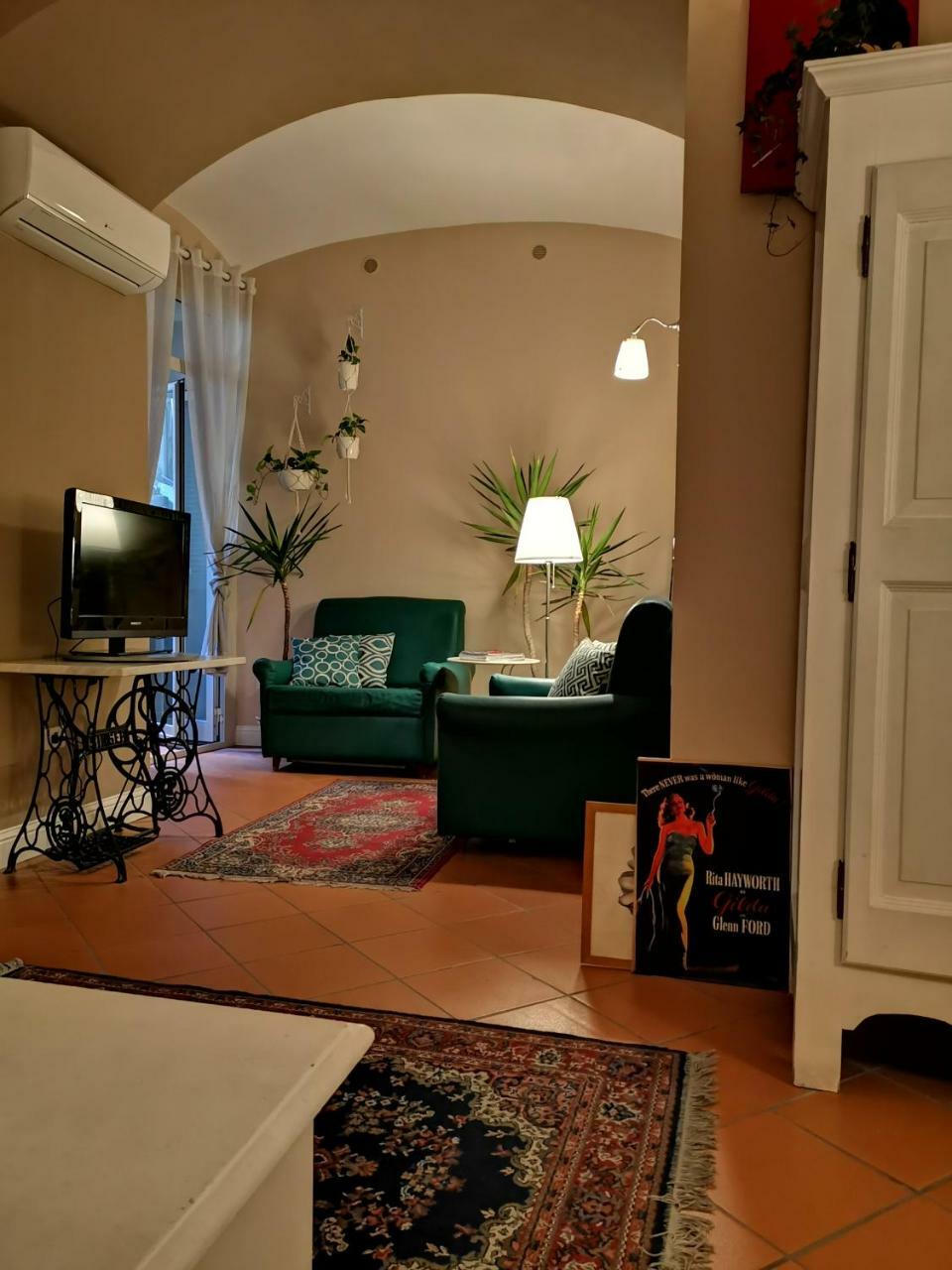 Bed Morelli 49 , Chiaia Naples Exterior photo
